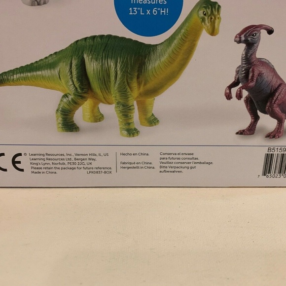 Learning Resources Jumbo Dinosaurs Set - Picture 5 of 8